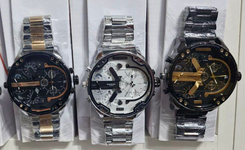 ساعت مچی مردانه طرح دیزل ۷موتوره شیک و خاص