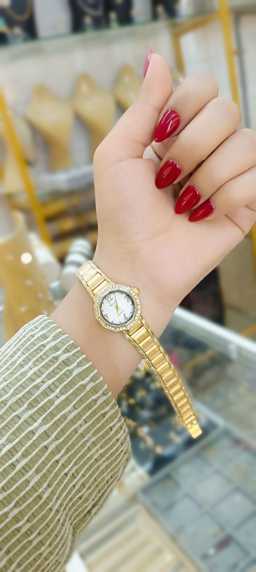 ساعت زنانه شیک و جذاب