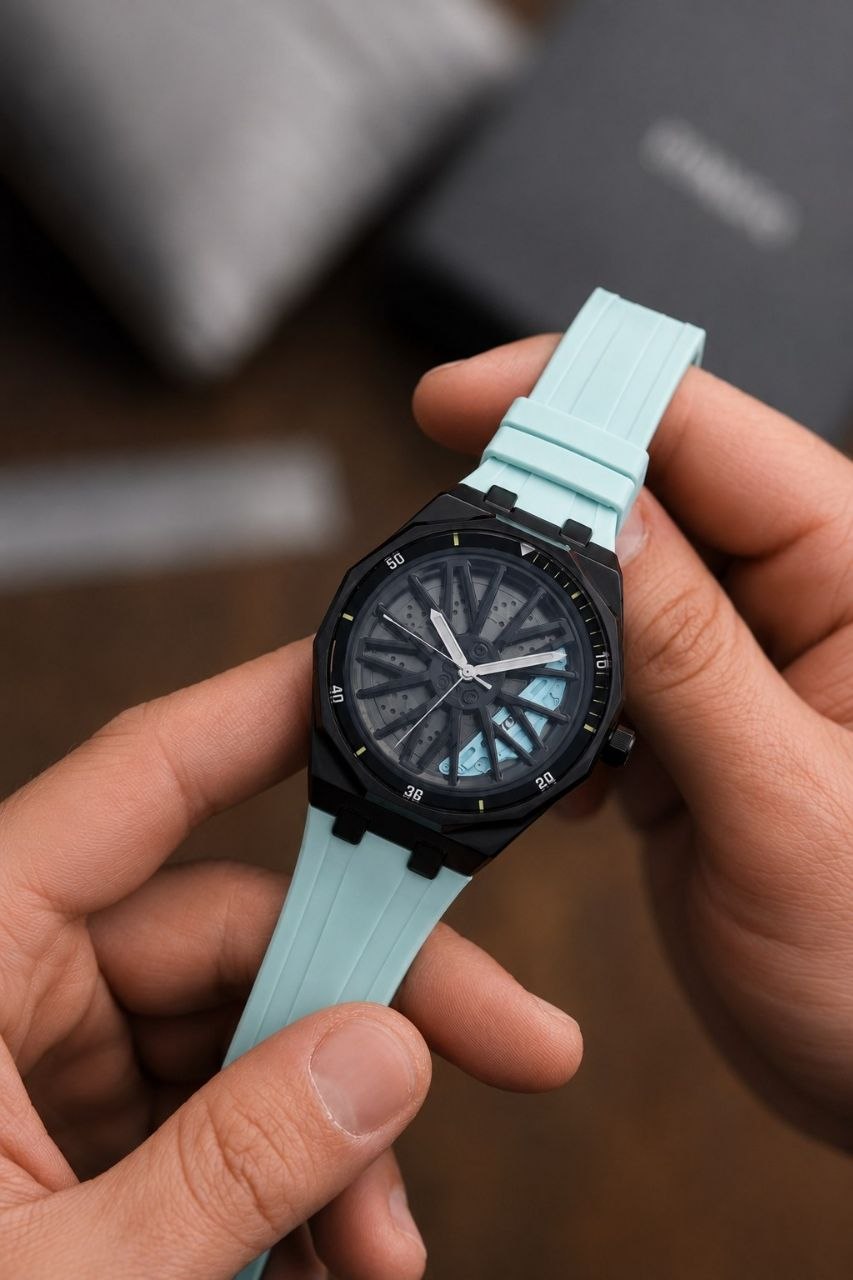 ساعت مچی زنانه ☑️CHAXIGO  New collection ✨️   Original watch   《highe quality》                       🔥چاکسیگو  دژاوو  💥ویژگی های محصول  دارای کارت گارانتی  روز شمار   صفحه رینگی دورانی  شب نما  برند شرکتی  کیفیت عالی  موتورژاپن بند رابر ضخامت ۱۲ میلی متر قطر صفحه ۴۷ میل ضدآب  شیشه معدنی رنگ ثابت  قفل کمربندی  موتور کوارتز