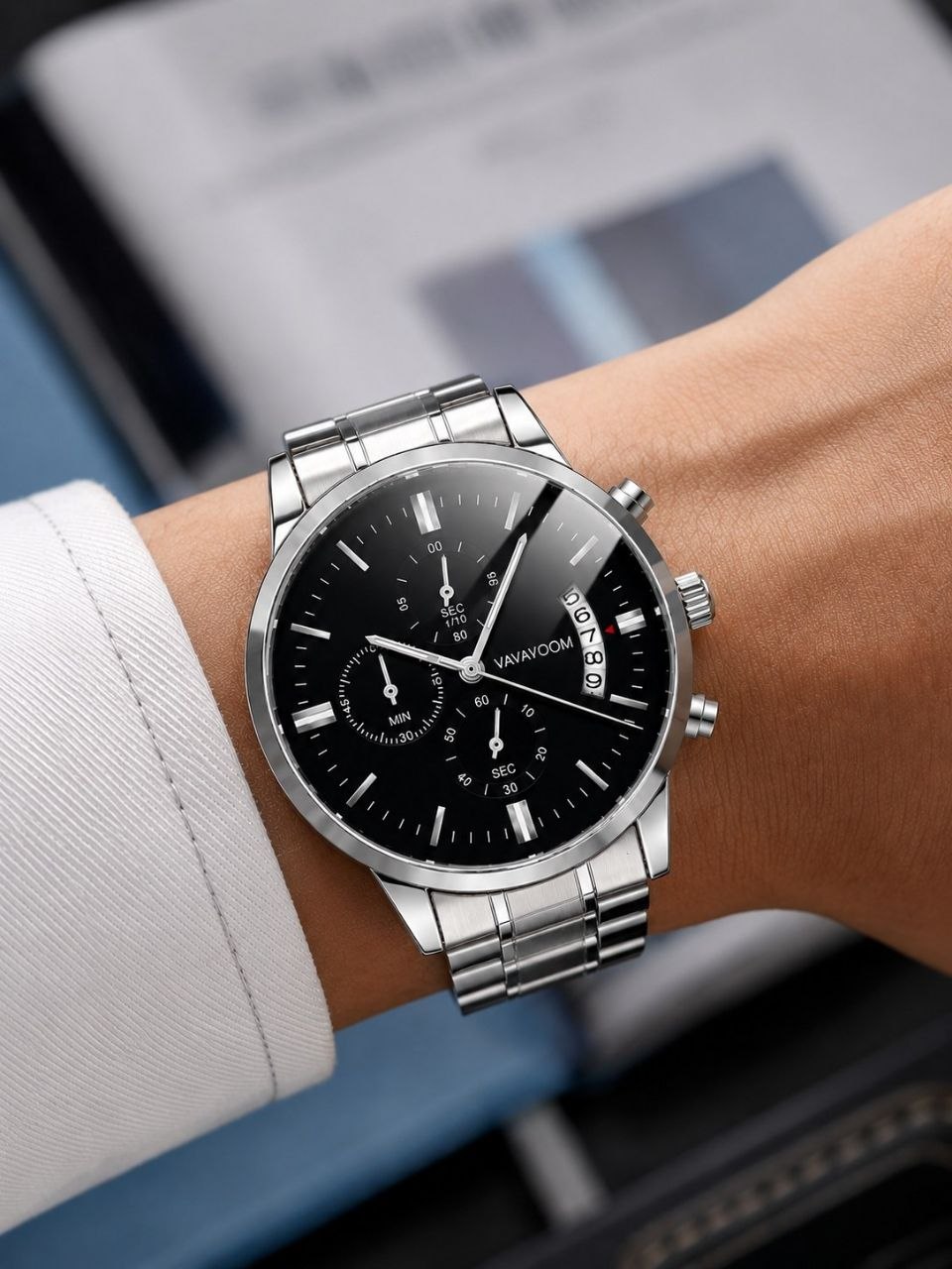 ساعت مچی مردانه ☑️vavavoom   New collection ✨️   مردونه خاص متفاوت   💯Original watch   《highe quality》   💥ویژگی های محصول  دارای روز شمار برند شرکتی  کیفیت عالی  بند فولادضدزنگ  مقاوم دربرابر آب  شیشه معدنی رنگ ثابت  قفل کلیپسی موتور کوارتز