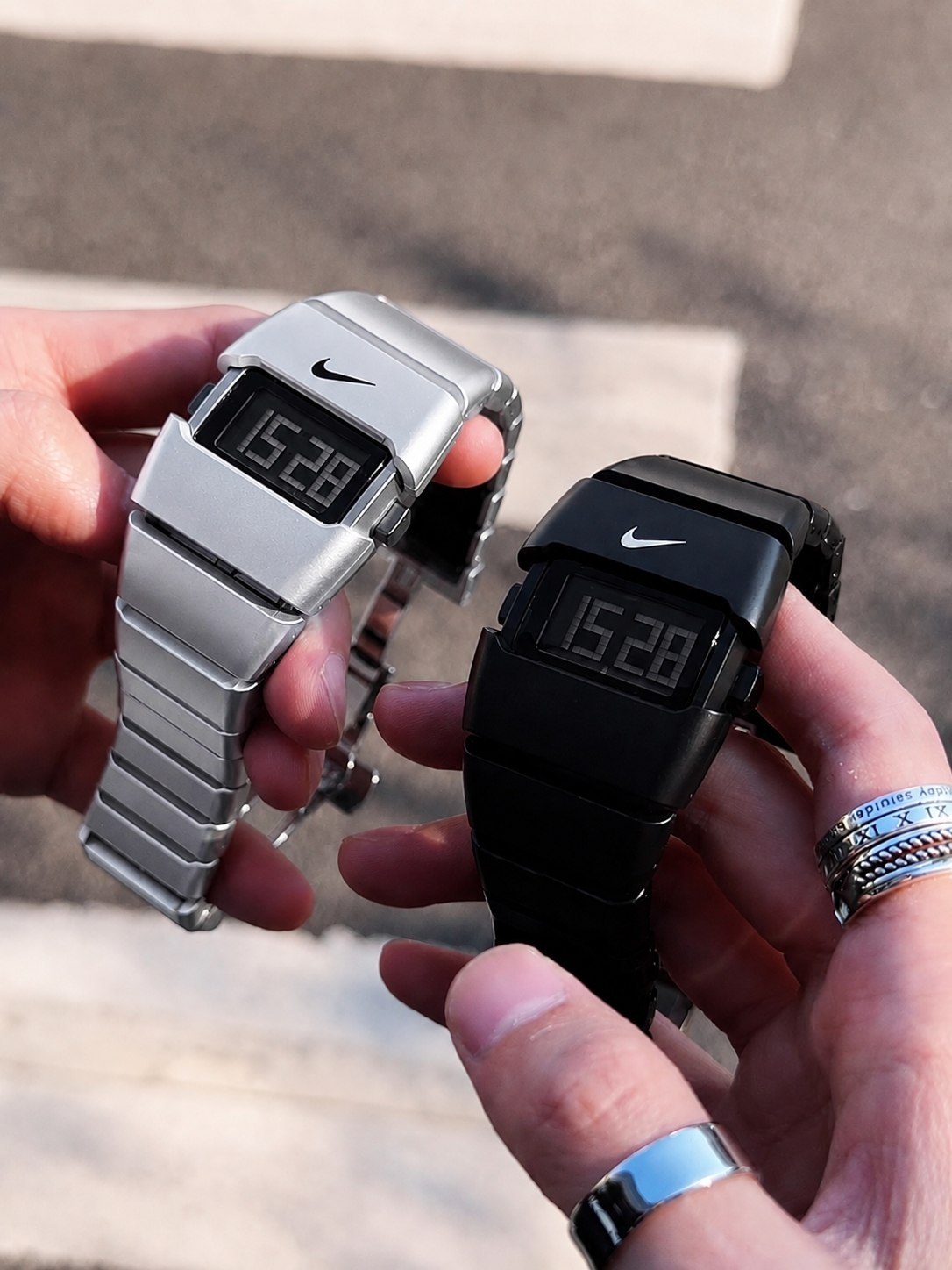 ساعت مچی ☑️ NIKE   TRIAX نایکی تریاکس  طراحی خاص  صفحه دیحیتالی  پشت پیچی  ارگونومیک  قفل پروانه ای  بند رابر